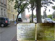 Stolperstein für Klara Steinberg, geb. Goldschmidt und Johanna Steinberg, Südseite der Schwedter Straße zwischen Grabowstraße und Paul-Gloede-Straße