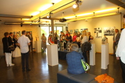 Besucher der Ausstellung